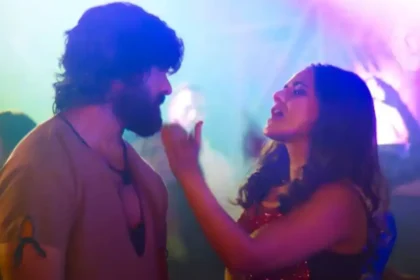 Khesari Lal Yadav's New Bhojpuri Song 'halla Bhail Ba' Released