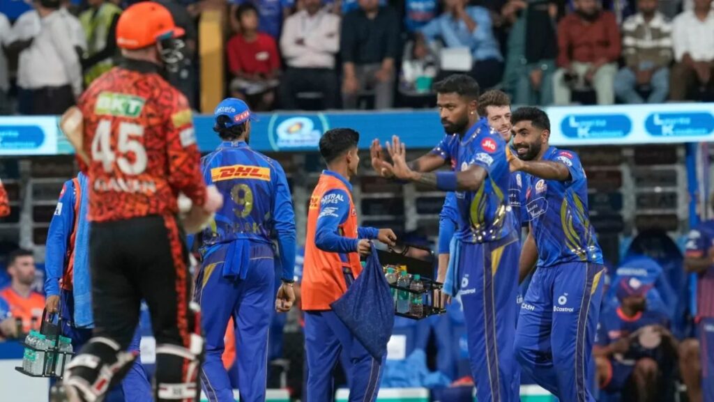 Bcci Takes Emotional Decision After Pahalgam Terror Attack Mi Srh To Wear Black Armbands