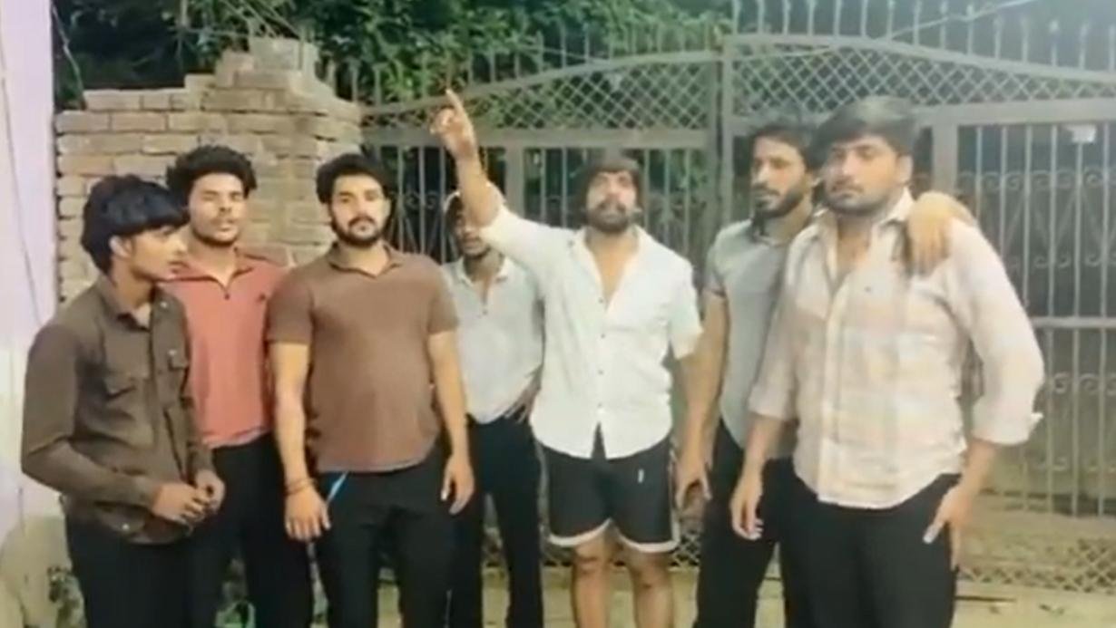 Muslim Entry Ban Ghaziabad Pahalgam Attack Viral Video