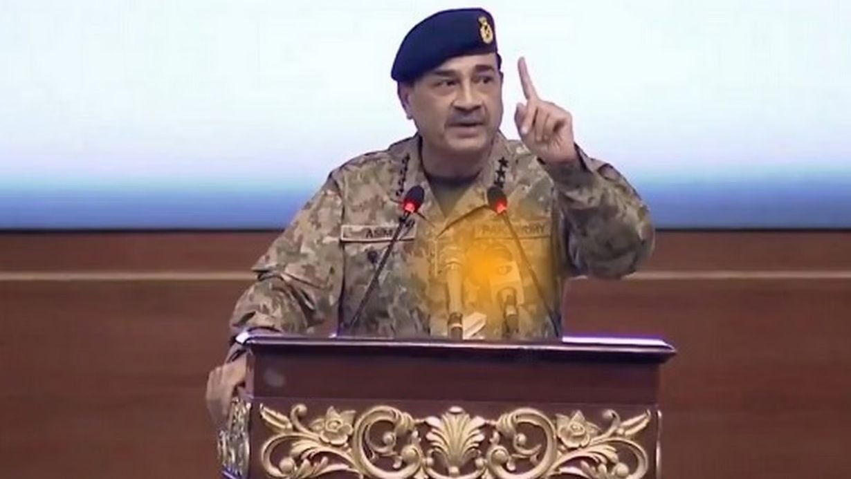 Asim Munir Field Marshal Pakistan Lifetime Salary Crisis