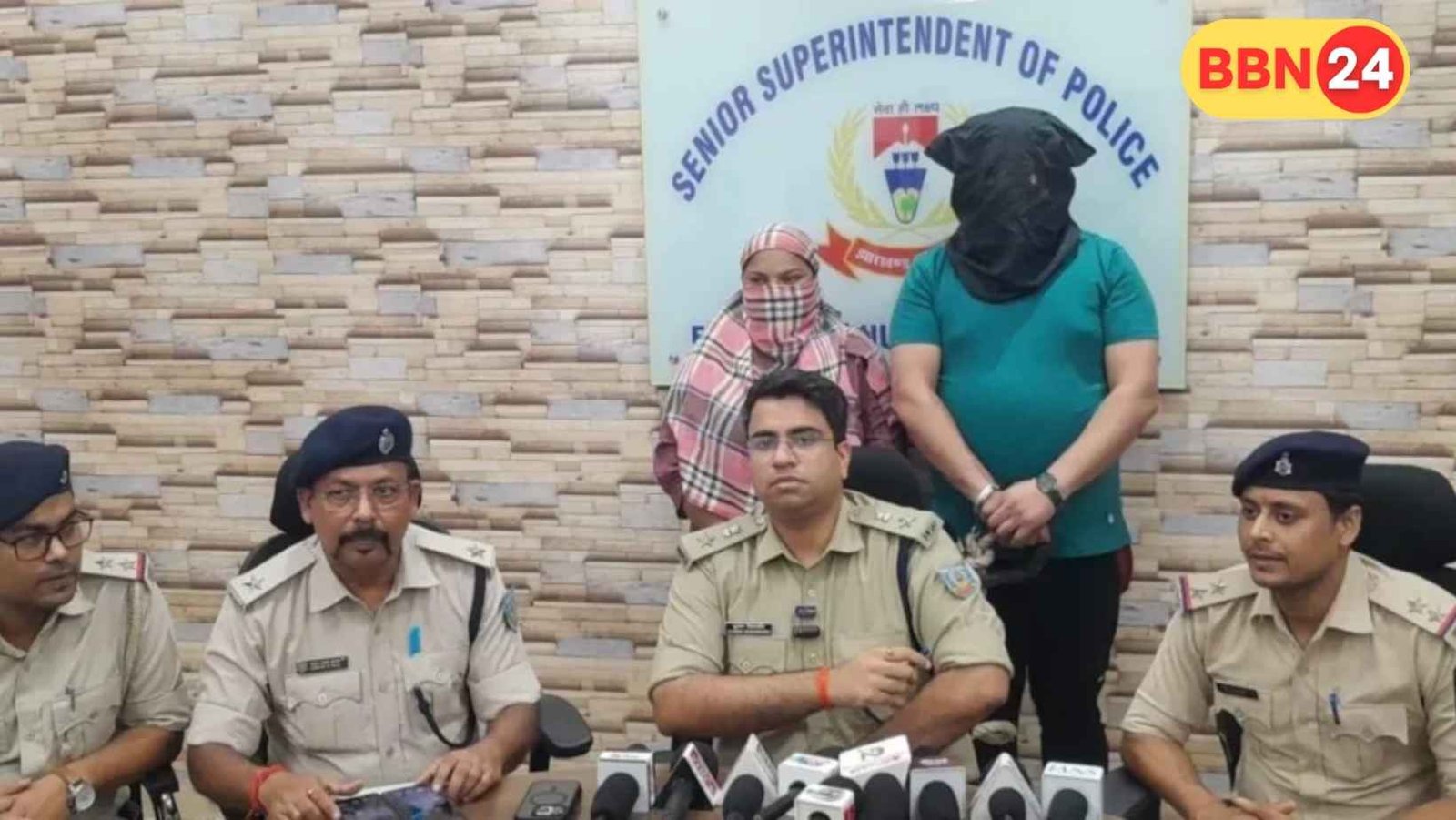 Maxizone Director Wife Arrested 6000 Crore Scam