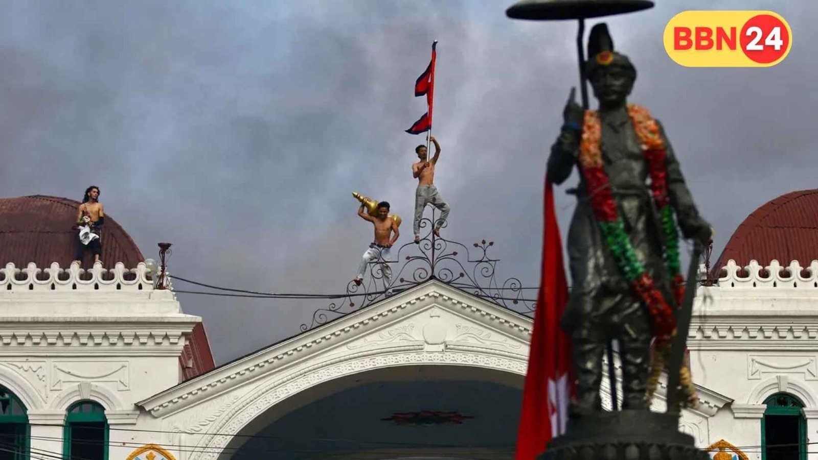 Nepal Crisis 1432 Prisoners Escaped