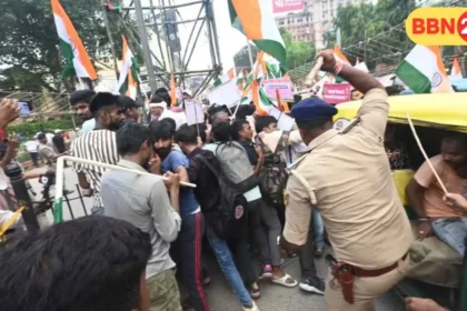 Patna Sub Inspector Recruitment Protest Police Lathicharge