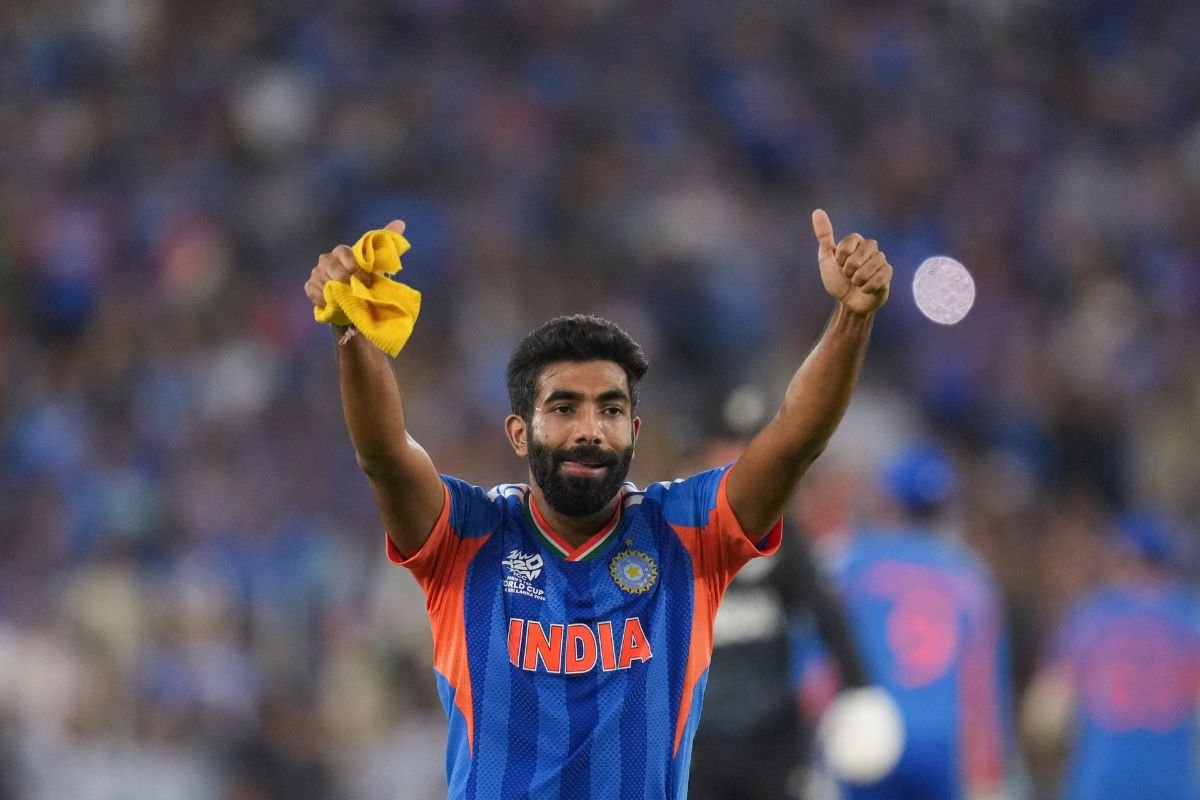 Jasprit Bumrah Celebrates After Taking Wicket 1.jpg