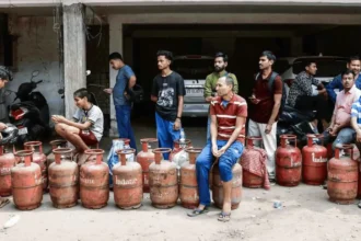 Lpg Consumption Drop India Hormuz Crisis