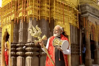 Pm Modi Varanasi Roadshow Kashi Vishwanath Visit