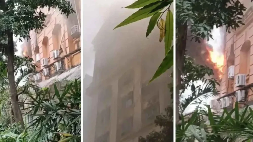 Salt Lake Hospital Fire Kolkata Anandalok Hospital