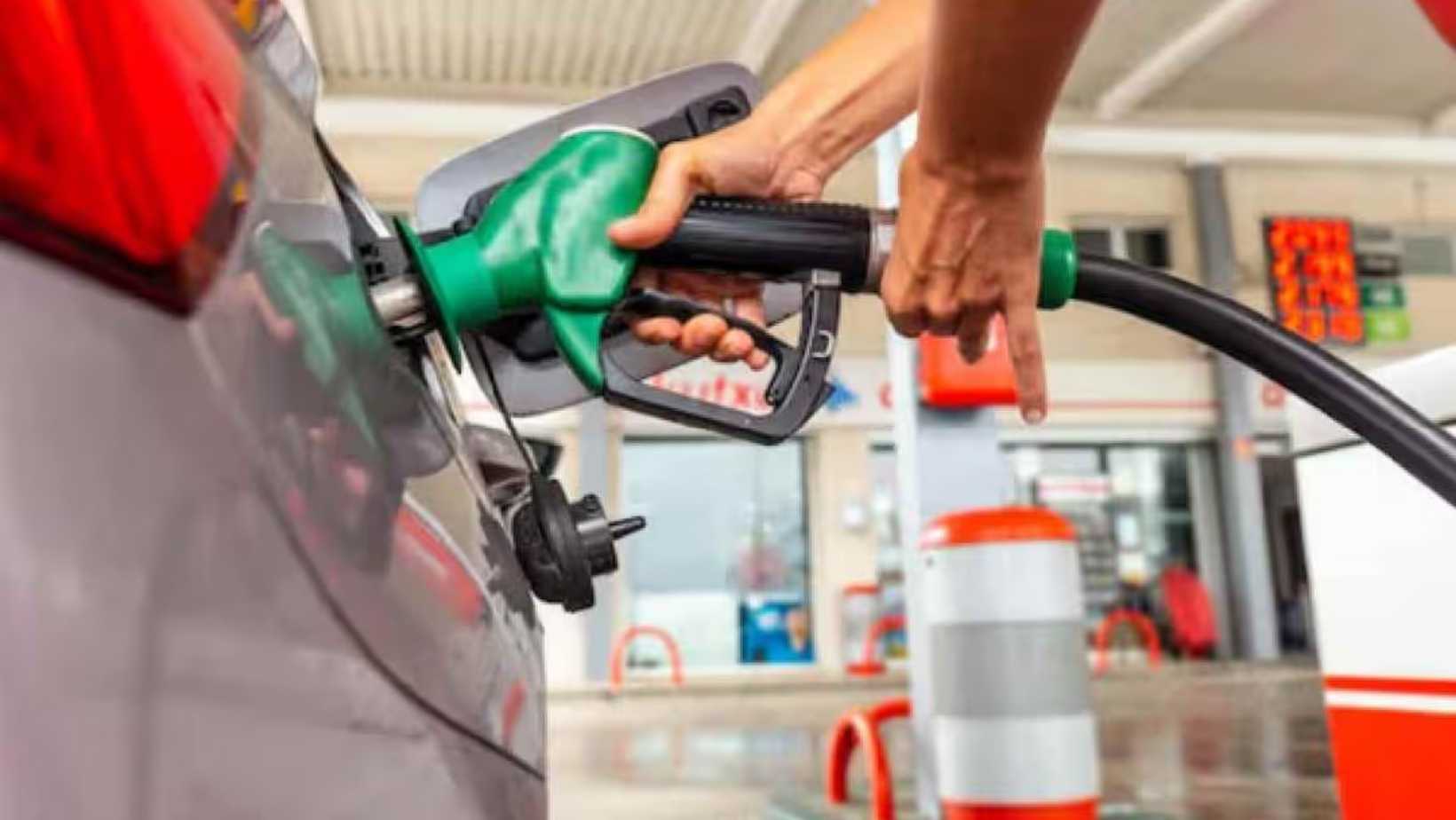 Petrol Diesel Price Hike Second Increase In Five Days