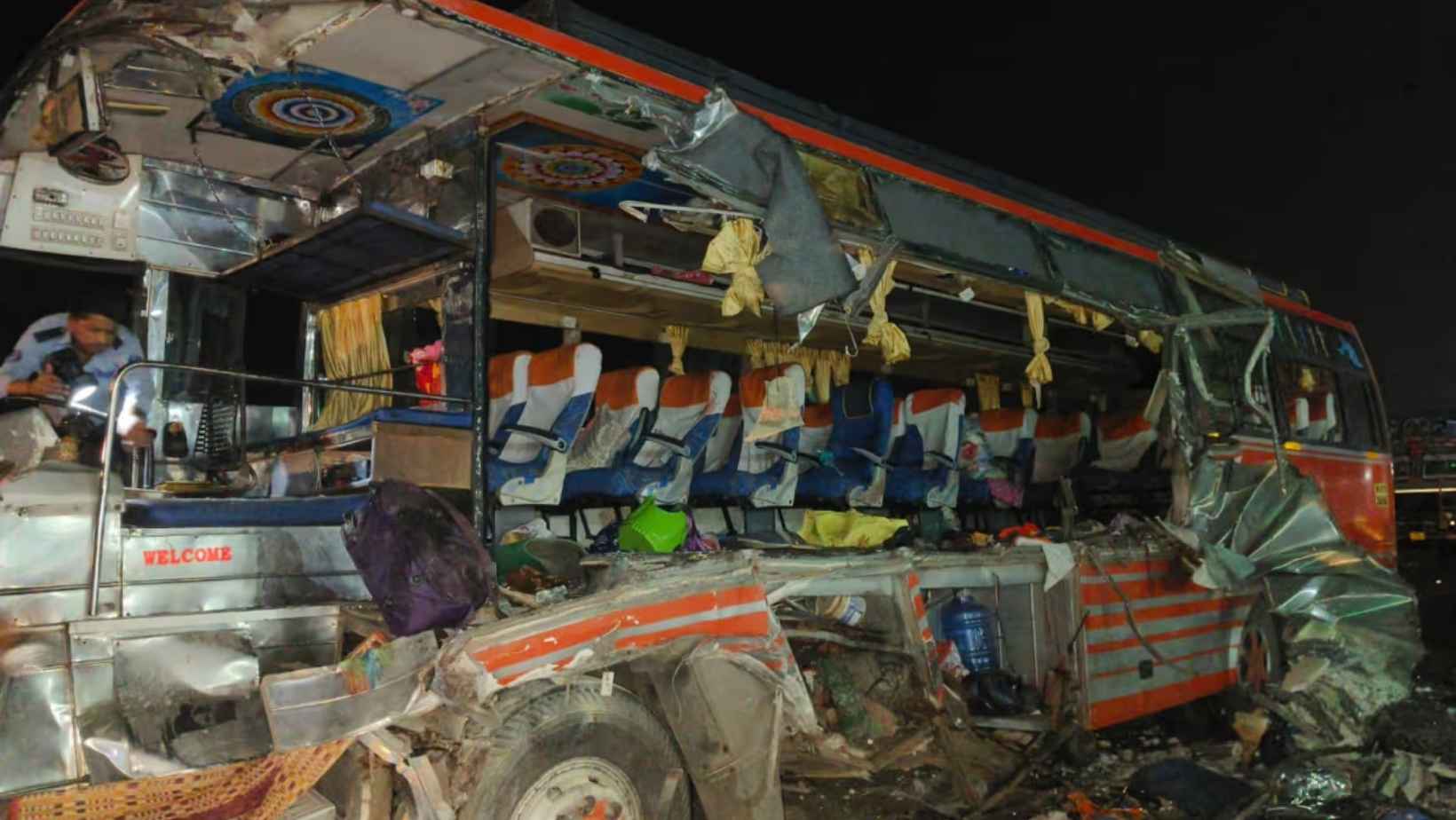 Aurangabad Road Accident Tourist Bus Andhra Pradesh Pilgrims Dead