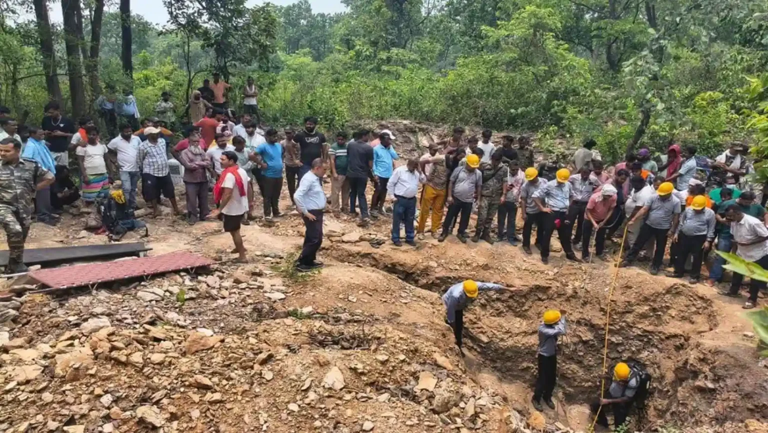 Ramgarh Argadda Illegal Coal Mining Accident Four Dead