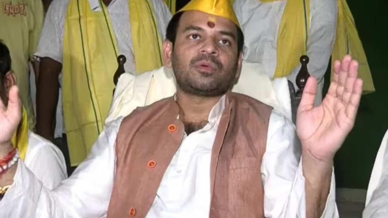 Tej Pratap Yadav On Rabri Awas Row Nitish Kumar Bihar Politics